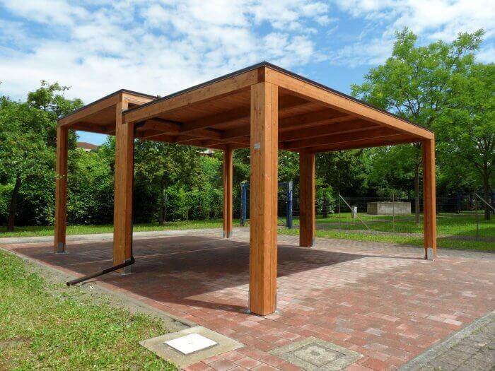 Gazebo moderno in legno